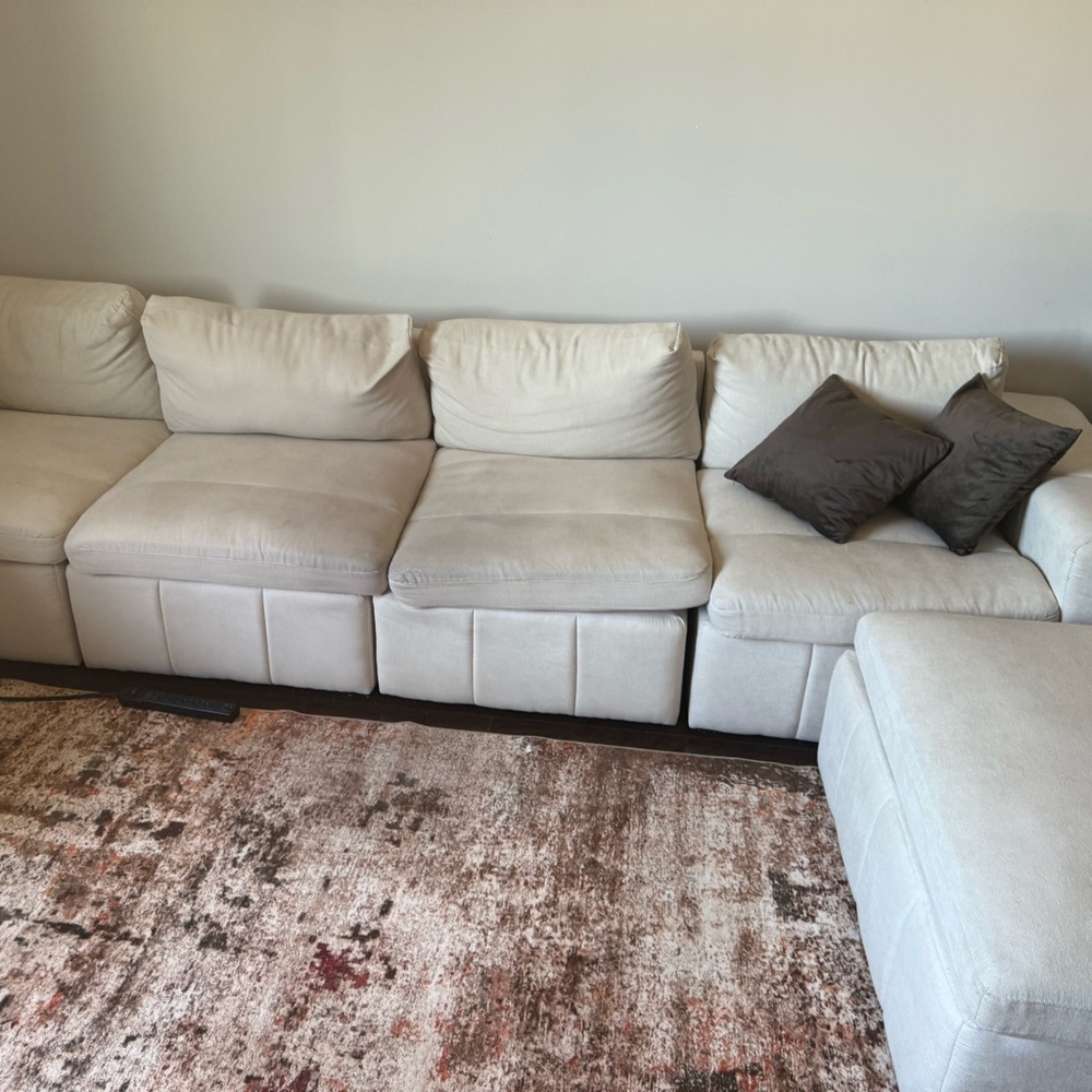 Luxurious Cream Sectional Sofa